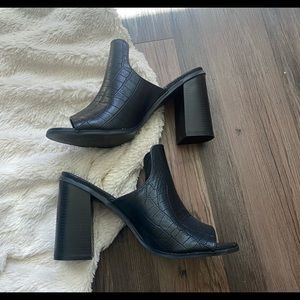 Black mule heel